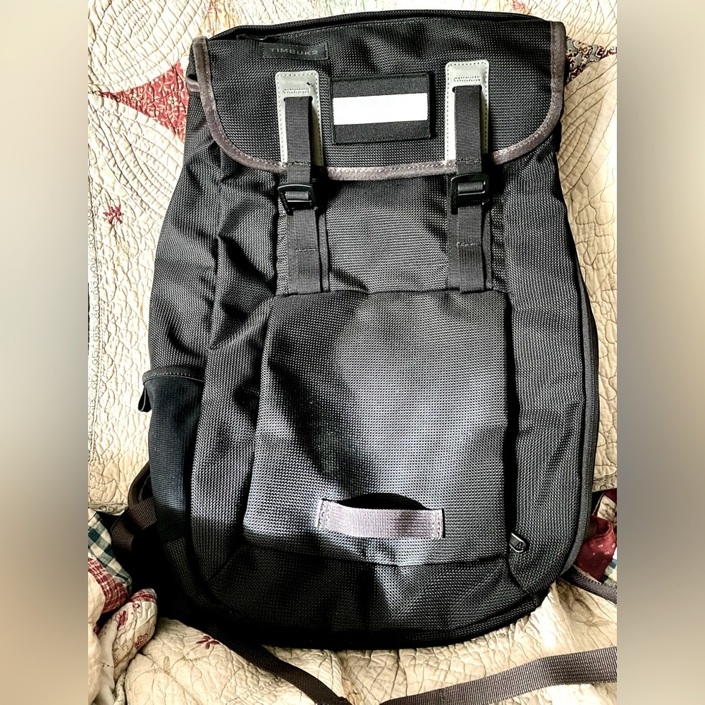 TIMBUK2 Leader Backpack Padded Compartment Top & External Access (20"x13"x4")